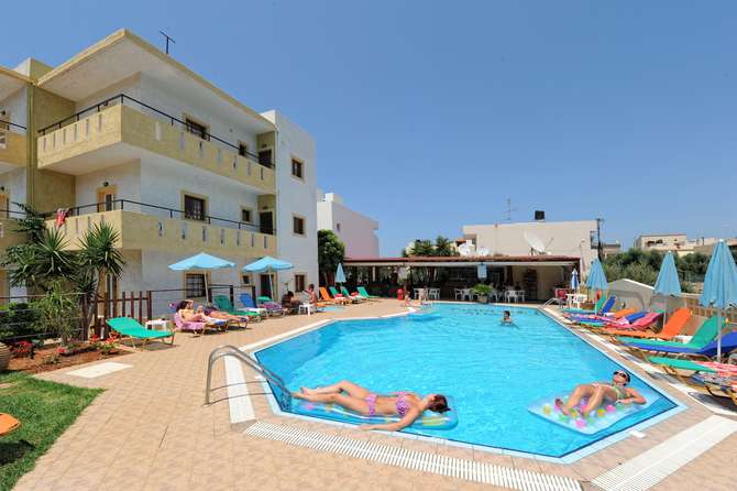 vakantie-naar-Stelios Appartementen-mei 2025