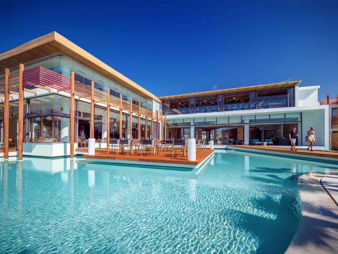 vakantie-naar-Stella Island Luxury Resort Spa-april 2024