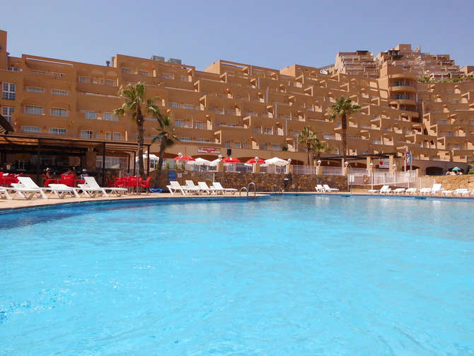 vakantie-naar-Suite Puerto Marina Hotel-mei 2024