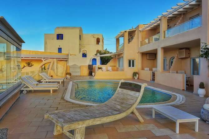 vakantie-naar-Suites Of The Gods Hotel-mei 2025