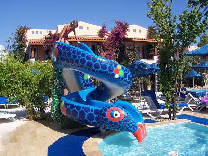 vakantie-naar-Summer Garden Apart Hotel-mei 2025