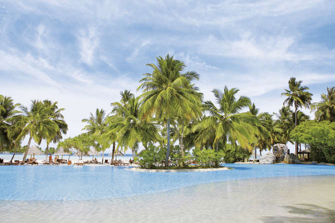 vakantie-naar-Sun Island Resort Spa-mei 2025