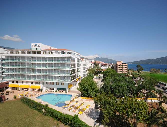 vakantie-naar-Sunbay Park Hotel-mei 2025