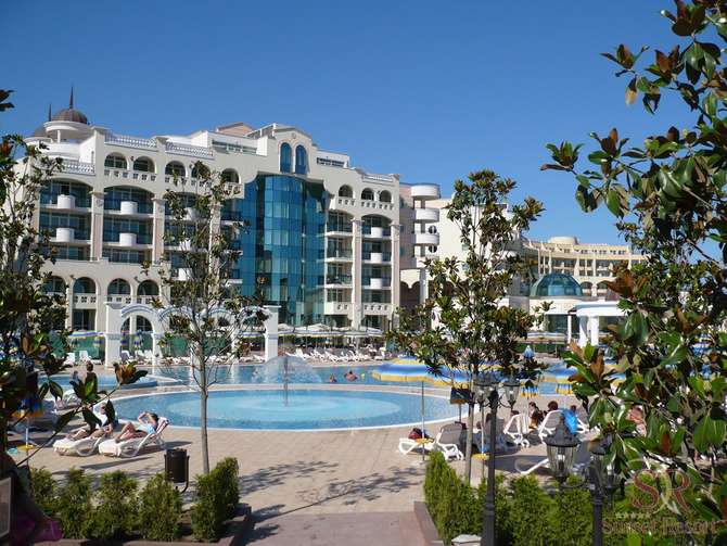 vakantie-naar-Sunset Resort-mei 2025