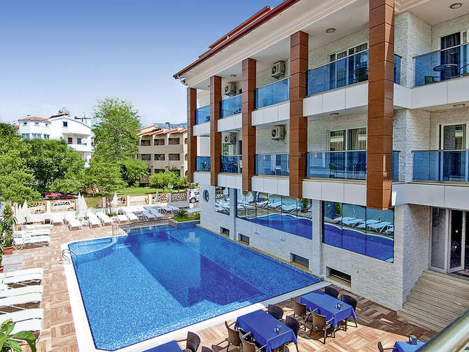 vakantie-naar-Supreme Hotel-mei 2025
