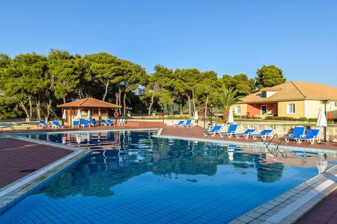 vakantie-naar-Surreal Keri Village Spa By Zante Plaza-mei 2025