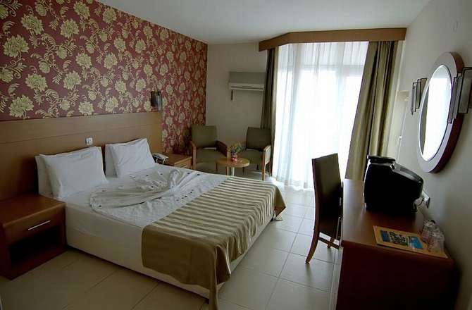 vakantie-naar-Surtel Hotel-mei 2025