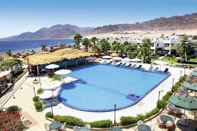 vakantie-naar-Swiss Inn Resort Dahab-april 2024