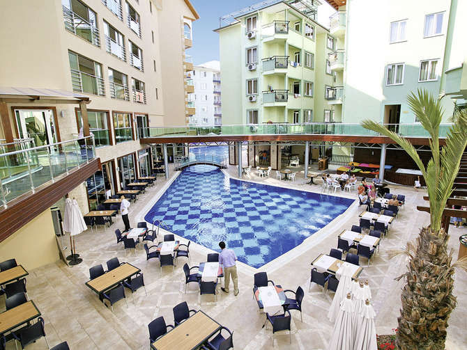 vakantie-naar-Tac Premier Hotel Spa-mei 2025
