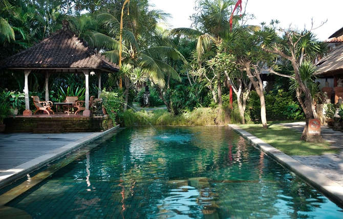 vakantie-naar-Tandjung Sari Hotel-mei 2025