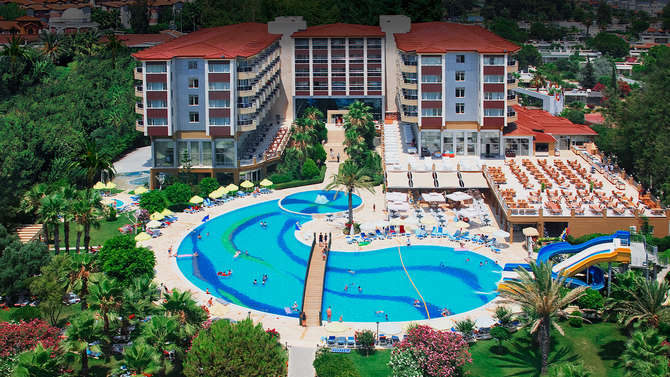 vakantie-naar-Terrace Beach Resort-mei 2025