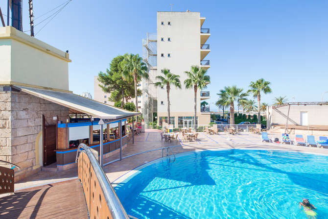 vakantie-naar-Thb El Cid-mei 2025