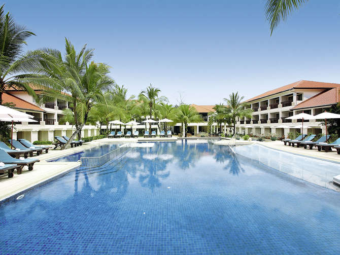 vakantie-naar-The Briza Beach Resort Khao Lak-mei 2024