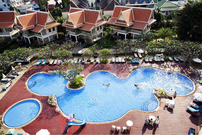 vakantie-naar-The Cha Am Methavalai Hotel-mei 2025
