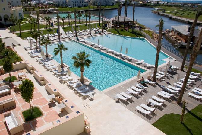 vakantie-naar-The Lake Spa Resort-mei 2025