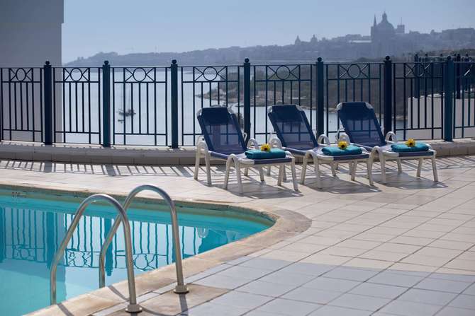 vakantie-naar-The Waterfront Hotel-april 2026