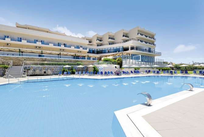 vakantie-naar-Themis Beach Hotel-mei 2024