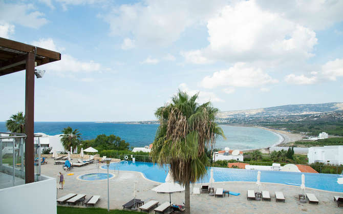 vakantie-naar-Theo Sunset Bay Holiday Village-mei 2025