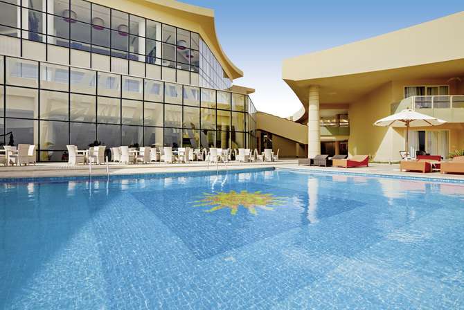 vakantie-naar-Tiran Sharm Hotel-april 2024