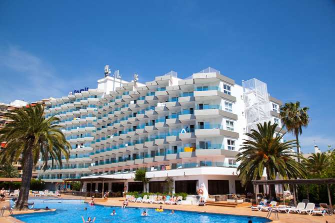 vakantie-naar-Tomir Portals Suites-mei 2025