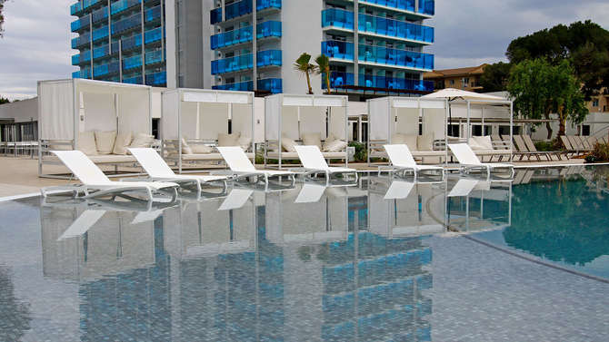 vakantie-naar-Tonga Tower Design Hotel Suites-mei 2025
