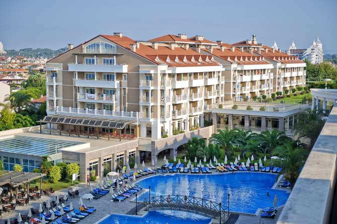 vakantie-naar-Trendy Aspendos Beach Hotel-mei 2025