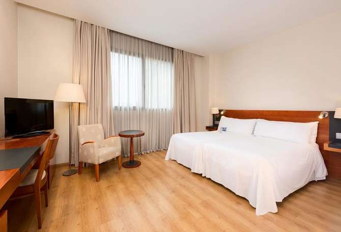 vakantie-naar-Tryp Valencia Oceanic Hotel-mei 2025