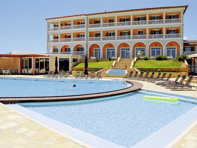 vakantie-naar-Tsamis Zante Hotel Spa-april 2024