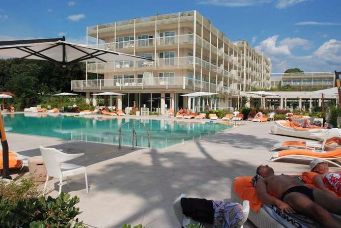 vakantie-naar-Una Hotel Versilia-mei 2025