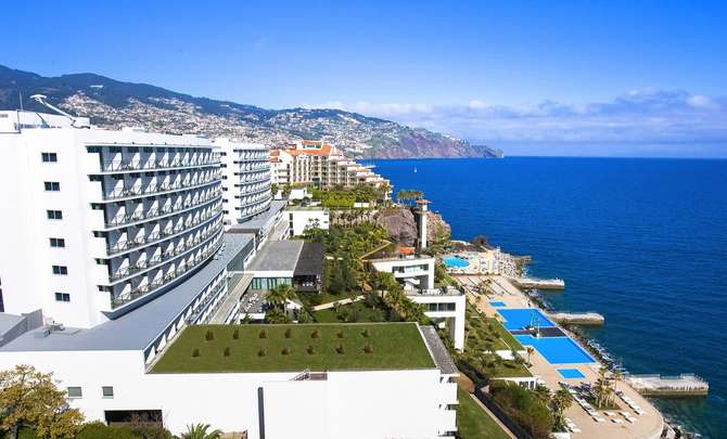 vakantie-naar-Vidamar Resort Madeira-mei 2025