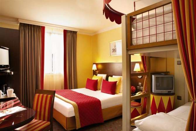 vakantie-naar-Vienna House Magic Circus Hotel-mei 2025