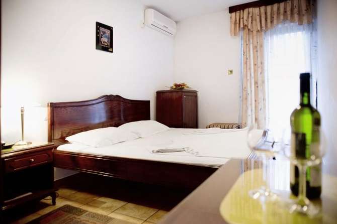 vakantie-naar-Vila Lux Hotel-mei 2025