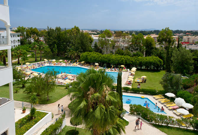 vakantie-naar-Vila Petra Appartementen-juni 2025