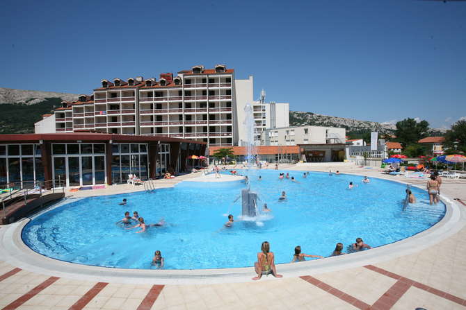 vakantie-naar-Villa Corinthia-mei 2025