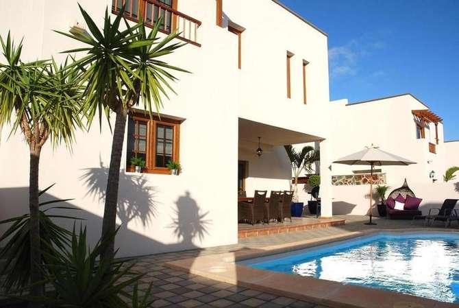 vakantie-naar-Villa Las Caletas Village-mei 2025