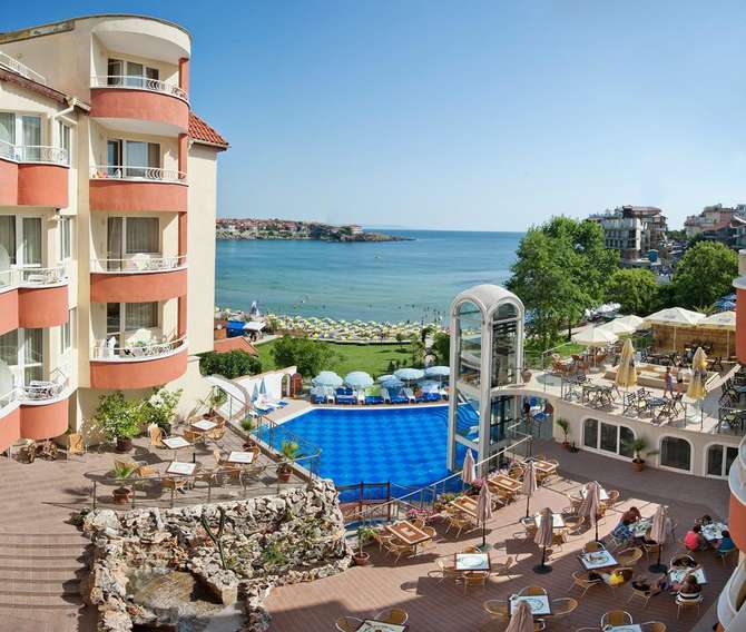 vakantie-naar-Villa List Hotel-mei 2025