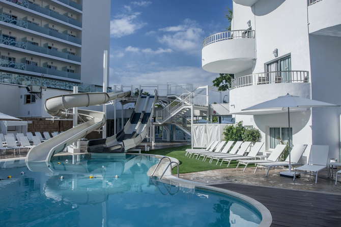 vakantie-naar-Villa Luz Family Gourmet All Exclusive Hotel-mei 2025