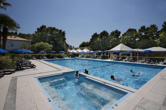 vakantie-naar-Villa Patriarca Hotel-mei 2025