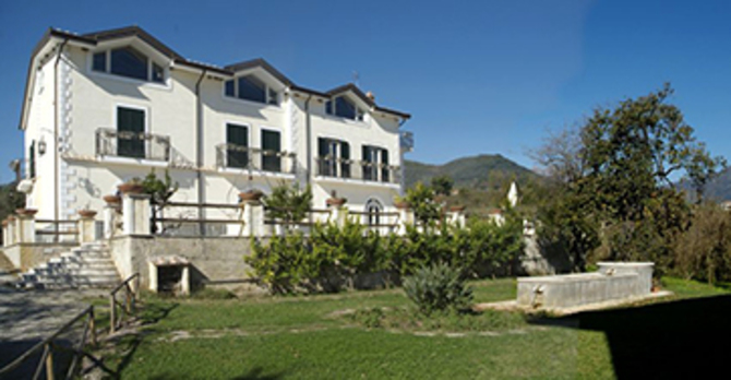 vakantie-naar-Villa Rizzo Resort Spa-mei 2025