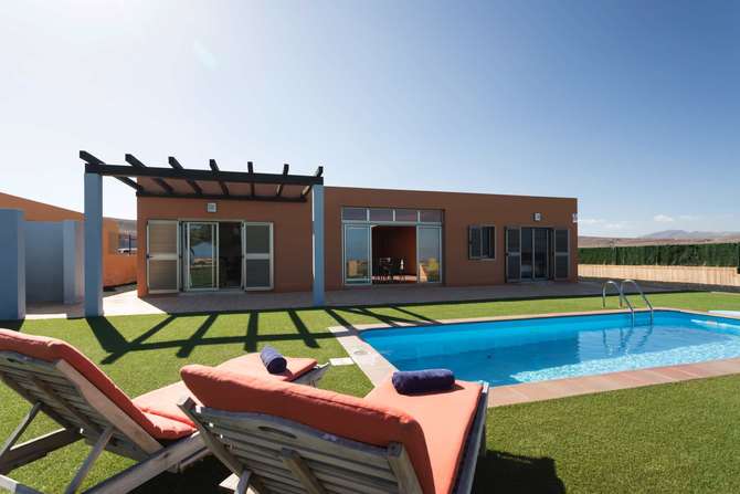vakantie-naar-Villas Caleta Beach Golf-mei 2025