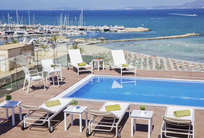 vakantie-naar-Whalabeach-mei 2025