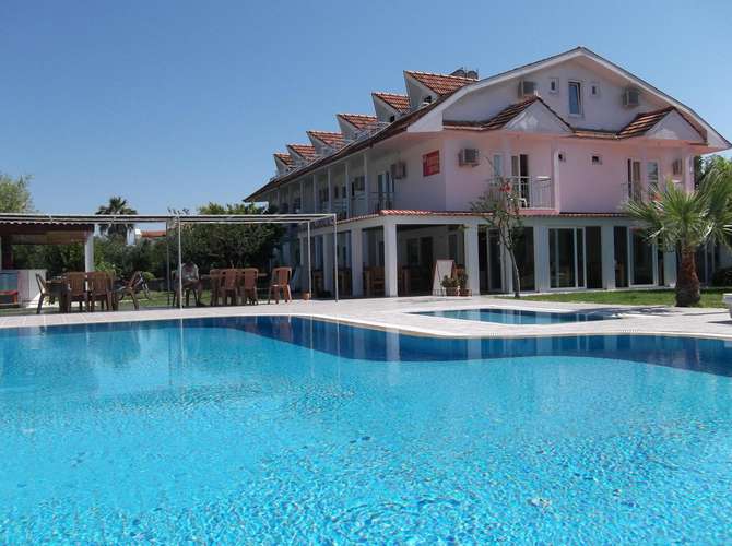 vakantie-naar-Yavuz Hotel-mei 2025