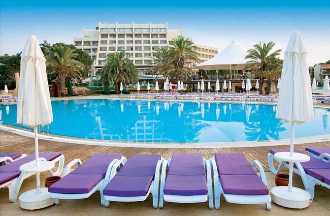 vakantie-naar-Zeynep Resort-mei 2025