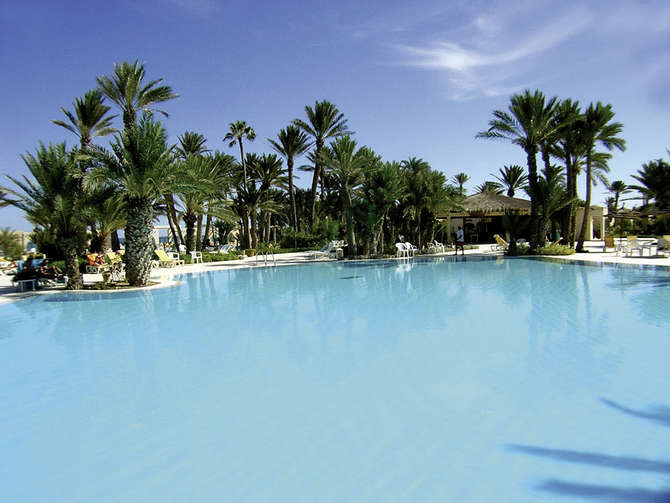 vakantie-naar-Zita Beach Resort-mei 2024